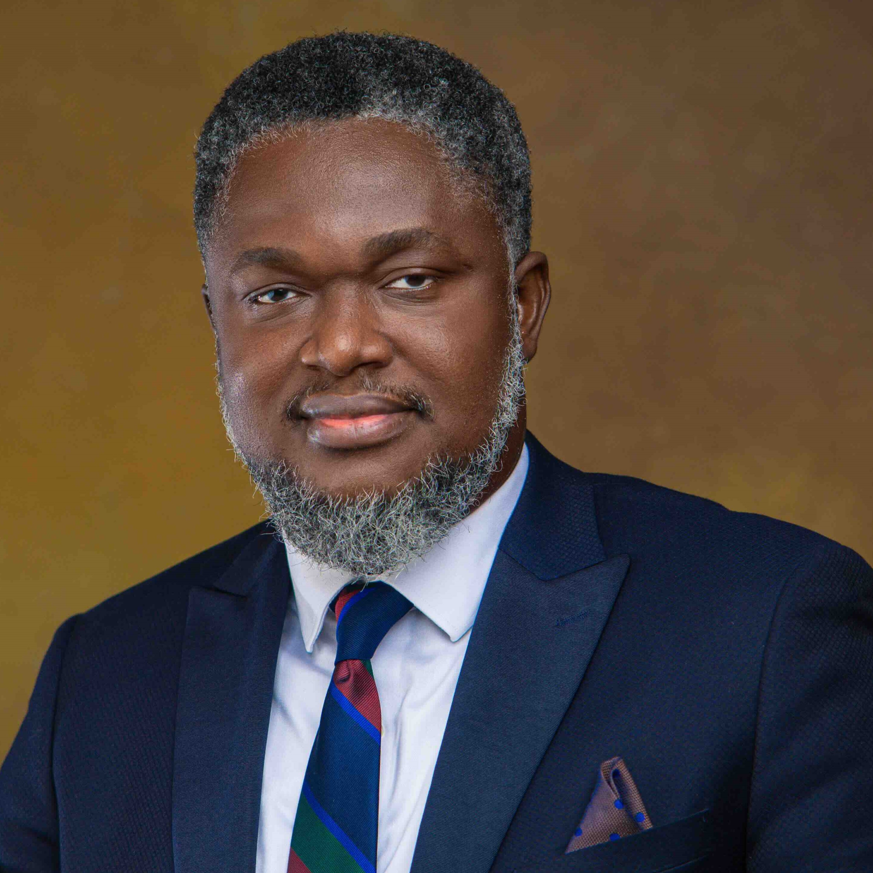 Dr Robinson Sibe