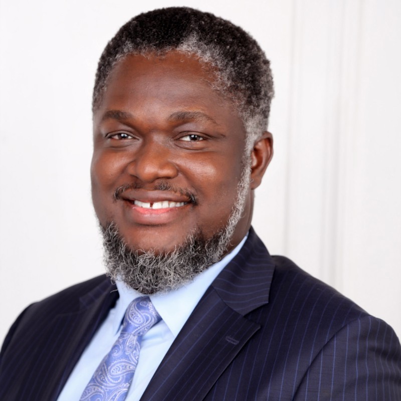 Mr Robinson Tombari Sibe